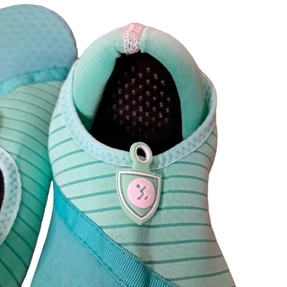 Water Shoes, Mens Size 9-10 or Womens Size 11, Simari, NWT - Picture 9 of 9